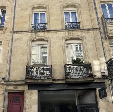 Local commercial 87 m²