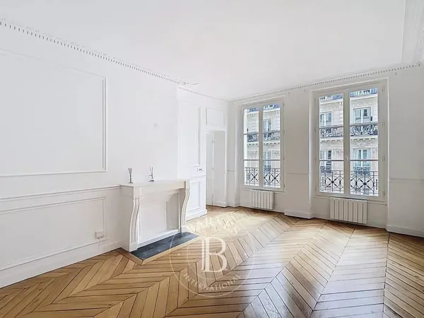 Le service location de la Maison BARNES vous propose ce bien: