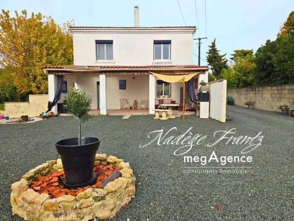 Maison 6 pièces 165 m²