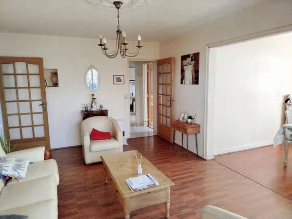 Appartement 3 pièces 82 m²