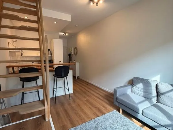 Duplex meublé lumineux - 27 m² Carrez / 32 m² au sol - Rouen Rive Droite - Résidence sécurisée