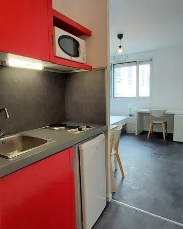 Studio Appartement Hyper Centre meublé 21 m2 Pont des CATALANS dans résidence étudiante
