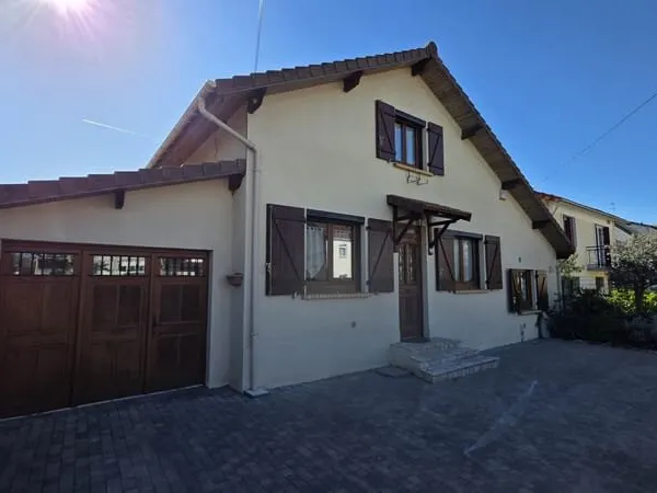 'ESTELLE' Charmante maison de 120 m2 à Tremblay en France
