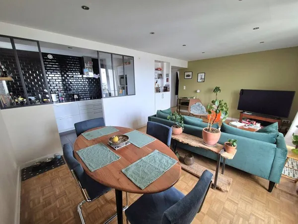 Appartement 4 pièces 93 m²