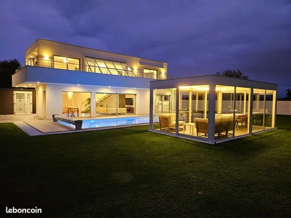 Villa d'architecte contemporaine & bioclimatique passive