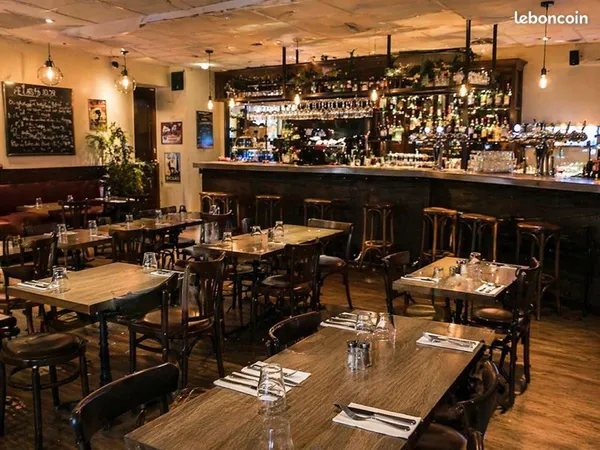 Brasserie 400 m² LES PENNES MIRABEAU