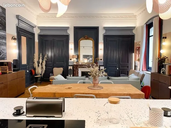 Location appartement Haussmanien- T3 meublé de 104 m² - Rue d'Arcole