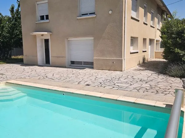 Vend maison lyon 8