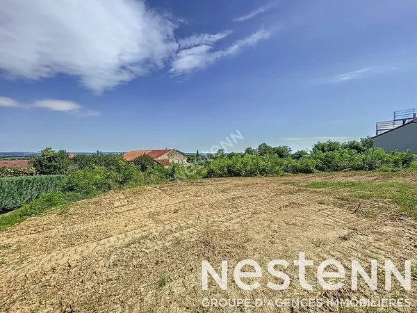 Terrain constructible 1127 m²