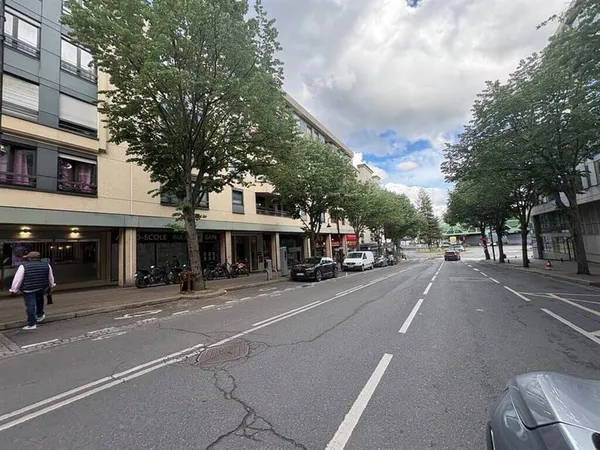 Boutique 54 m²
