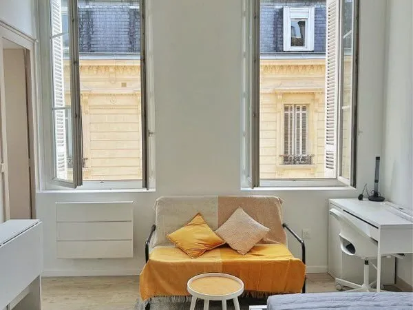 À louer : T1 Bis rénové, centre-ville des Chartrons - Bordeaux