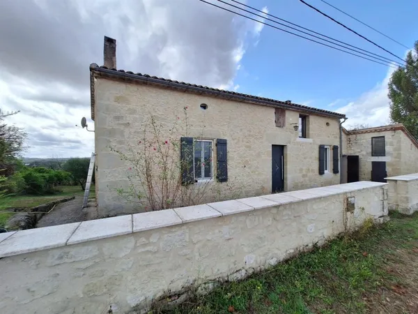 Maison de caractère avec annexes