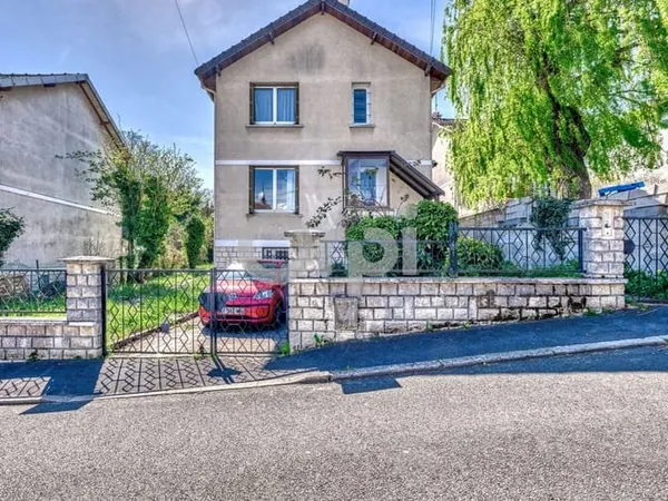 Maison 5 pièces 77 m²