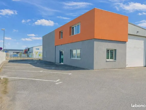 Local Commercial Indépendant - 410 m²