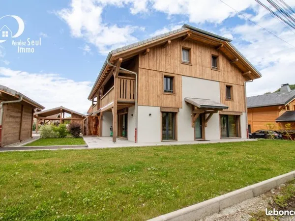 Appartement 4 pièces 117 m²