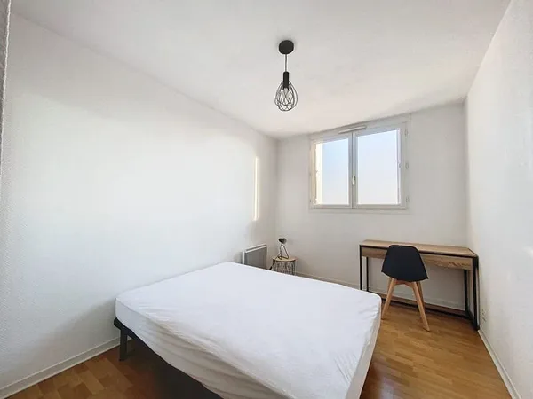 Chambre Saint Jean De La Ruelle 11 m2