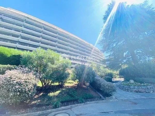 CANNES, VUE MER
