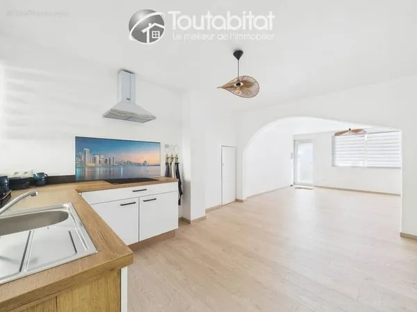 Maison 3 pièces 90 m²