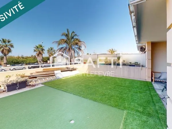 T5 DE 112M2 EN RDJ PREMIÈRE LIGNE AVEC TERRASSES (123 m² & 25 m²)