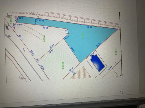 Terrain en individuel 635 m²