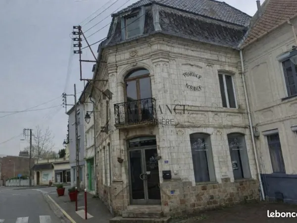 Immeuble 250 m²