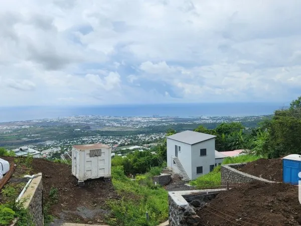 Terrain 241 m²