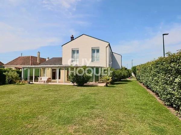 Maison 7 pièces 200 m²