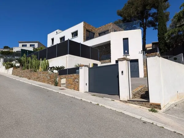 Maison 6 pièces 150 m²