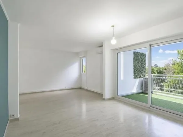 Appartement 4 pièces 74 m²