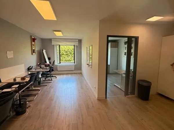 VENTE BUREAUX NEUFS 40M2 Elancourt/Trappes