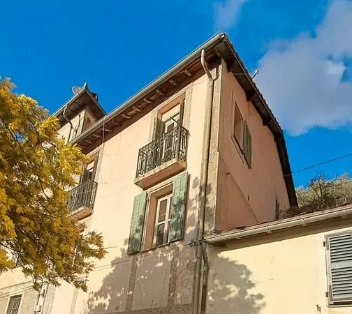 🏡 Maison avec garage rare et vue panoramique - Saorge