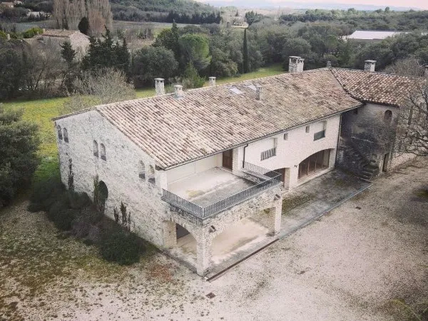 Mas situé à Chamaret (Grignan)