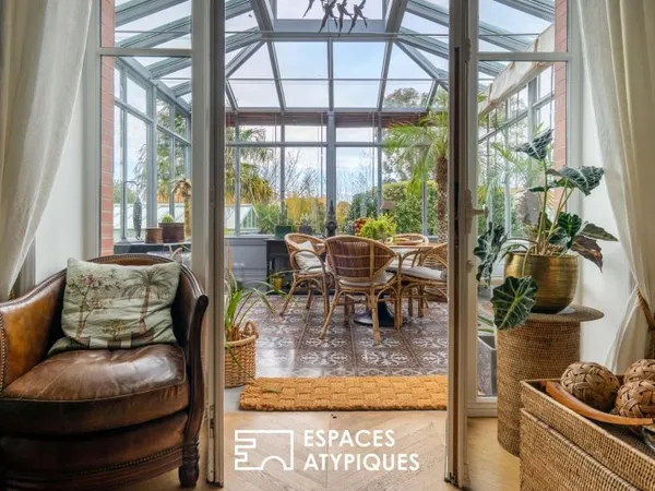 Villa balnéaire historique avec piscine au coeur de Saint Brévin les Pins