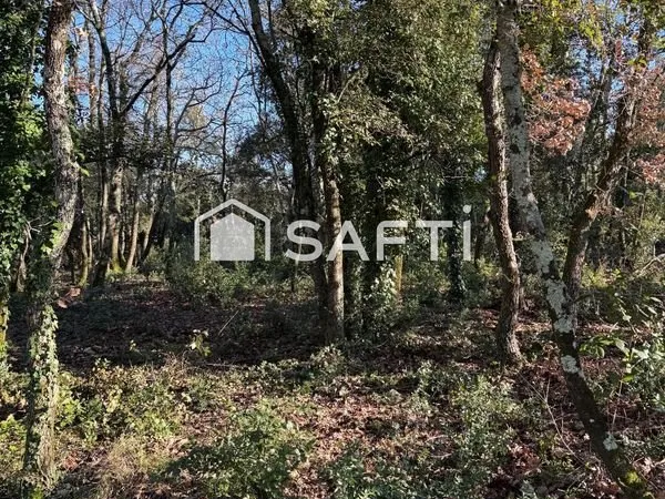 Terrain 1097 m² VALLON-PONT-D'ARC