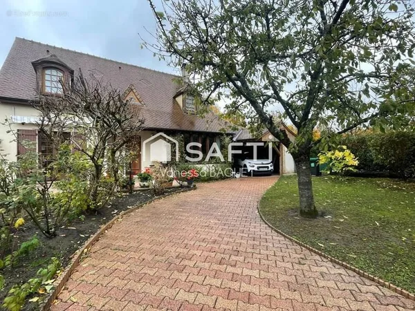 Maison 6 pièces 140 m²