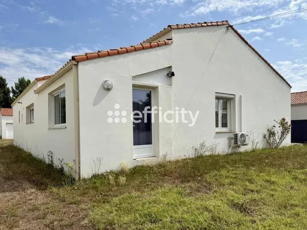 Maison de plain-pied 6 pièces 134 m²