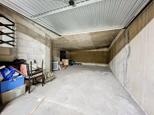 Parking 24 m²