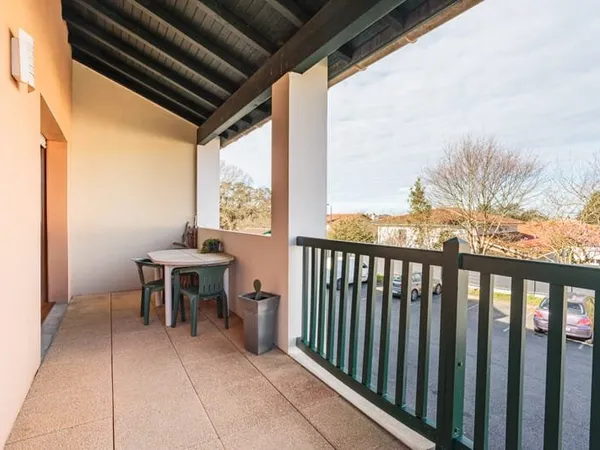 Ondres: Agréable T2 avec grande terrasse