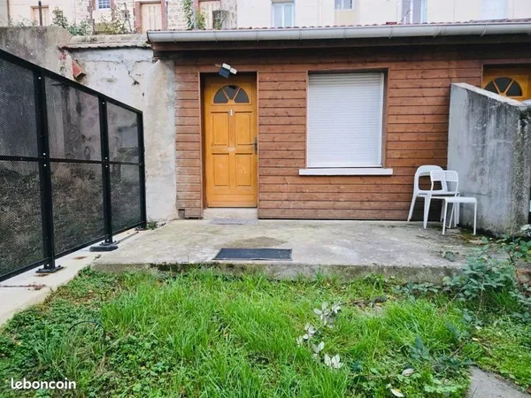 Appartement meublé avec terrasse proche de la gare Chateaucreux