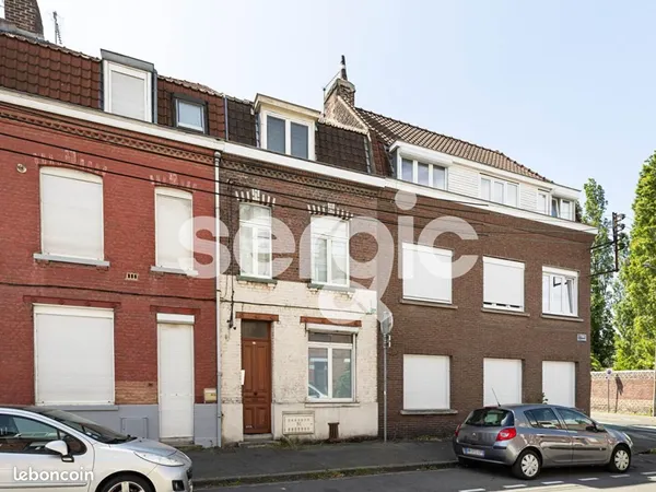 Immeuble de rapport 100 m²