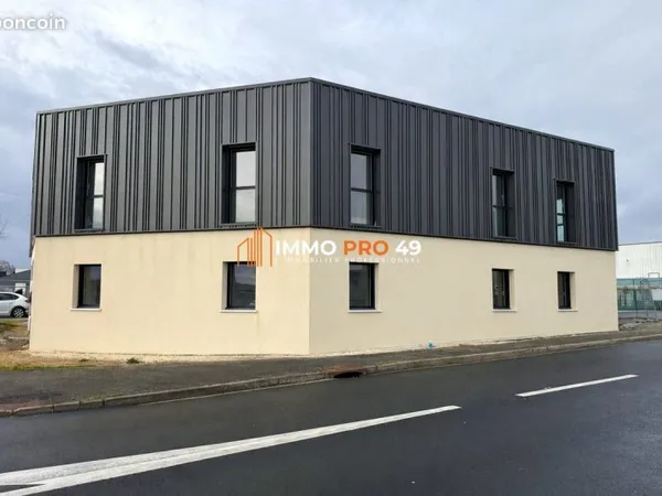 Bureaux 184 m² Cholet