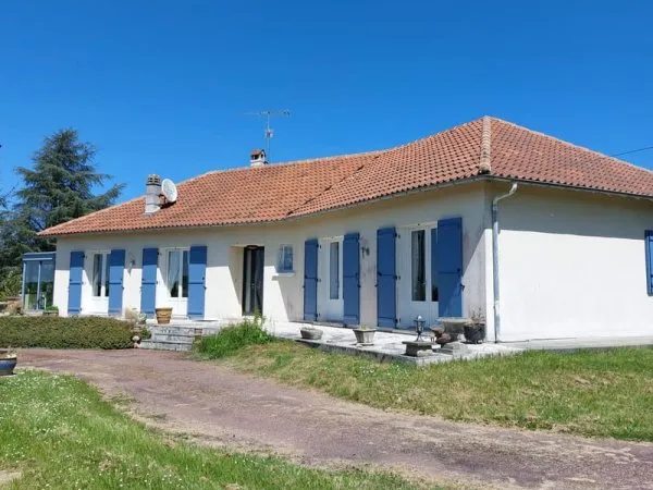 A 10 MN DE RIBERAC