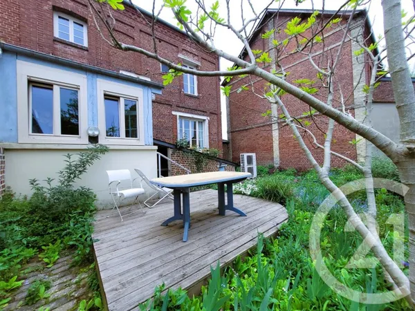 Maison 11 pièces 170 m²