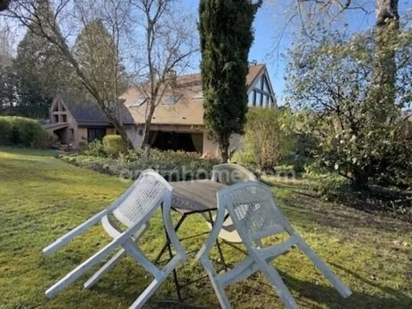 Val Saint-Germain 91530. 45 KM DE PARIS - Propriété rare sur 9788 M², maison 157 m² avec 5 chambres 