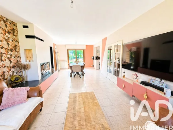 Maison 7 pièces 159 m²