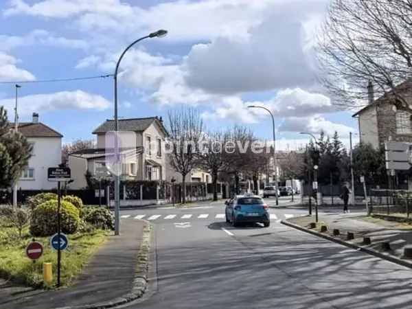 Local commercial 76 m²