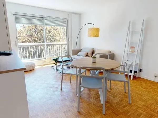 Appartement 5 pièces 92 m²