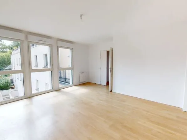 A VENDRE - Appartement 4 pièces - Gare de CHARTRES