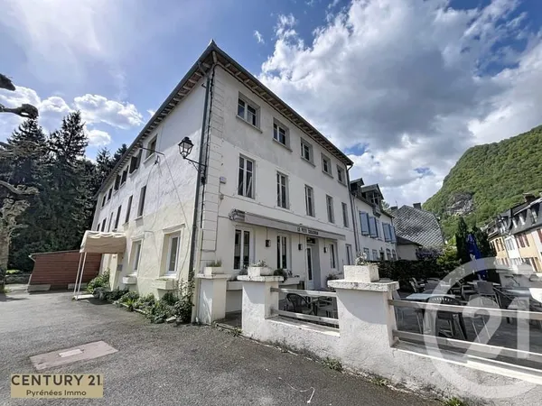Maison 15 pièces 412 m²