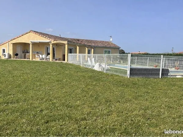 Maison plain-pied 120m2 - piscine 10x5 - terrain 2000m2 - DPE B